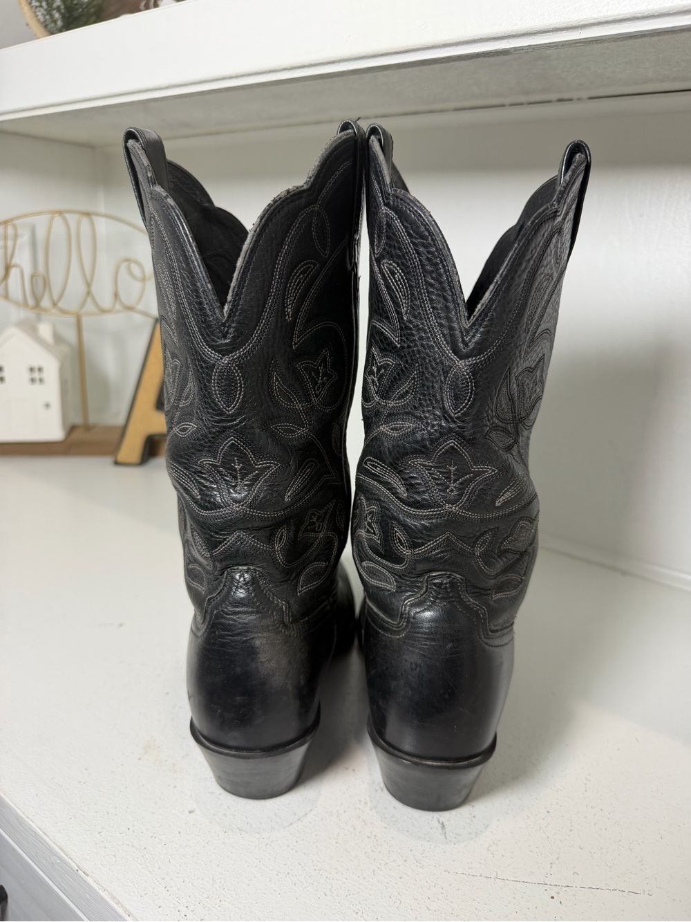 Ariat Women’s 7.5B Black Leather Western Cowboy Boots Embroidered - Picture 7 of 10